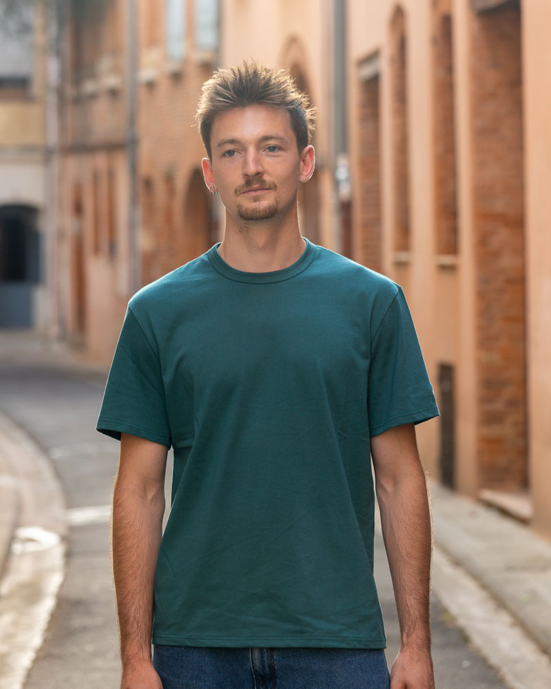 T-shirt homme col rond vert en coton bio épais vue de face